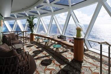 Celebrity Cruises Eden Cafe 3.jpg